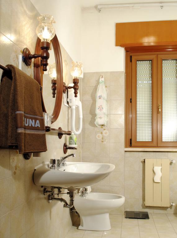A Casa Di Gianna B&B Rieti Ngoại thất bức ảnh